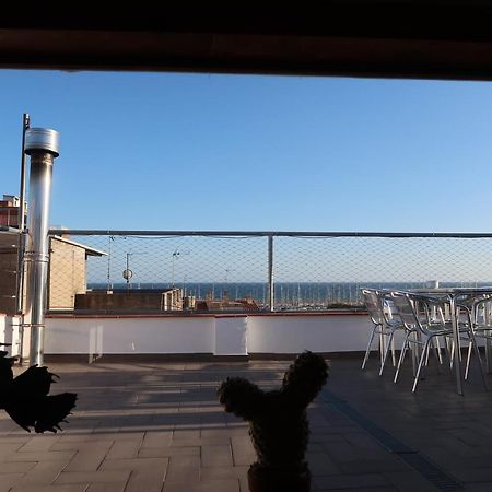 Cam Maresme 1 Apartamento Barcelona Y Playa Masnou Exterior photo